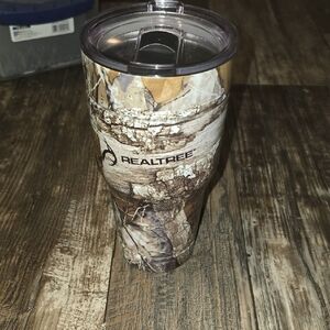 Realtree Camouflage Tumbler 32oz